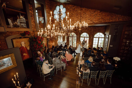 a couple at an nyc small wedding venues