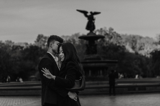 black and white romantic couple bethesda fountain central park proposal