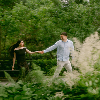 conservatory garden engagement photos roses pergola nyc All The Feels