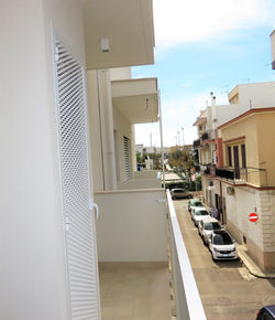 Balconi con affaccio su strada