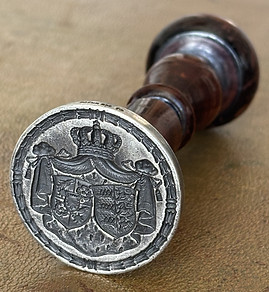 Seal stamp of King William of Wurttemberg and Charlotte Schaumburg-Lippe.