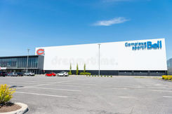 Cenre Bell Brossard.jpg