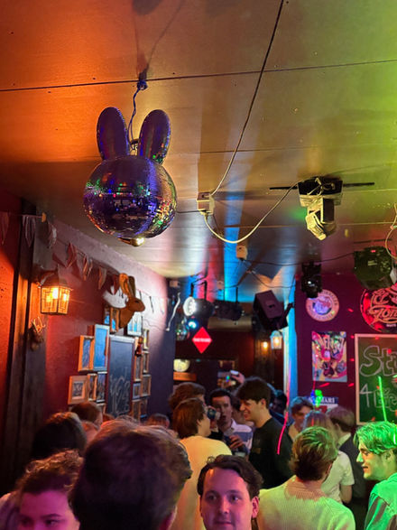 Beuntjes Feestcafé Utrecht – studentenfeestlocatie met lasergame-optie en drankpakketten