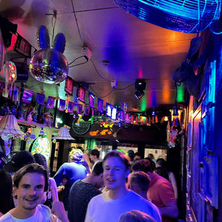 Feestlocatie in Utrecht voor vriendengroepen en verenigingen – privé af te huren zonder minimumomzet