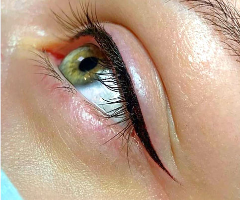 Close up photo of client at Der profi with Eyeliner Tattoo
