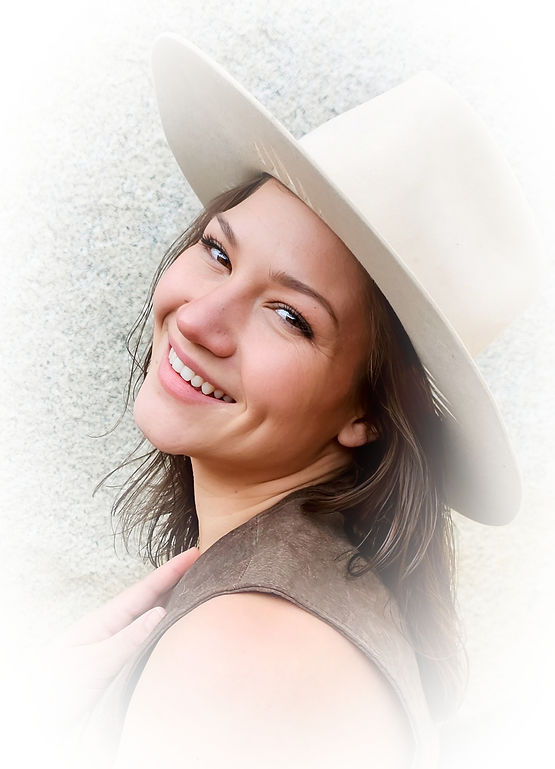 Facetune_20-01-2025-15-53-18_edited_edit
