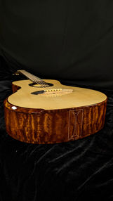 Handmade acoustic guitars, boutique guitars, luthier Singapore, guitar making classes, custom guitar building