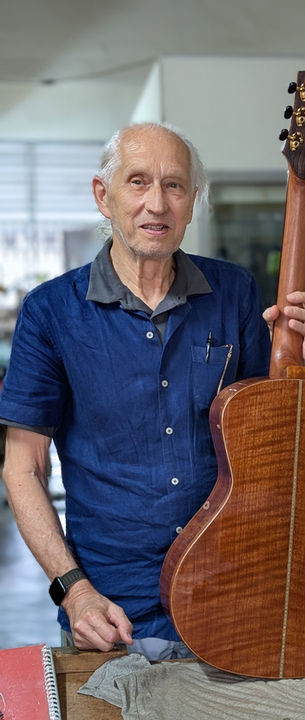 Handmade acoustic guitars, boutique guitars, luthier Singapore, guitar making classes, custom guitar building