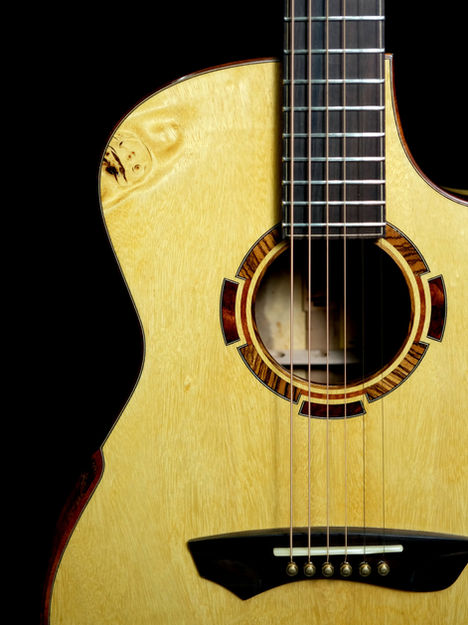 Handmade acoustic guitars, boutique guitars, luthier Singapore, guitar making classes, custom guitar building