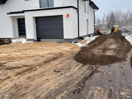 Porządki po budowie, montaż ogrodzenia (Realizacje)