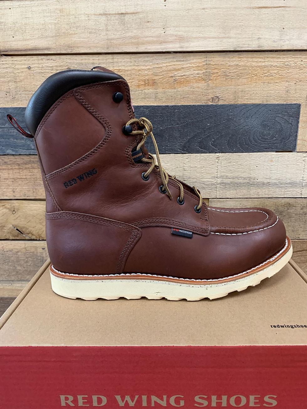 411 Red Wing