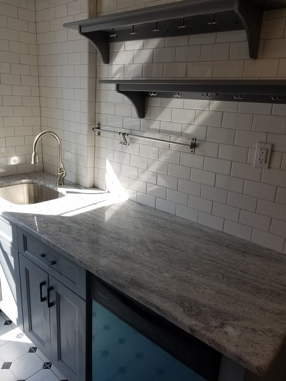 Kitchen Subway Tile Granite