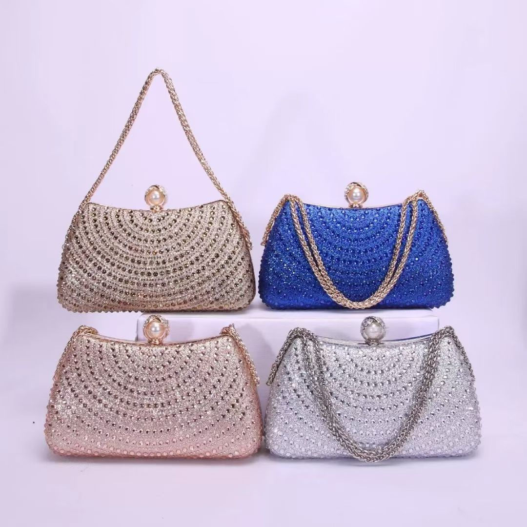 Sac soirée luxe à strass avec chaîne perlée et fermoir bijou