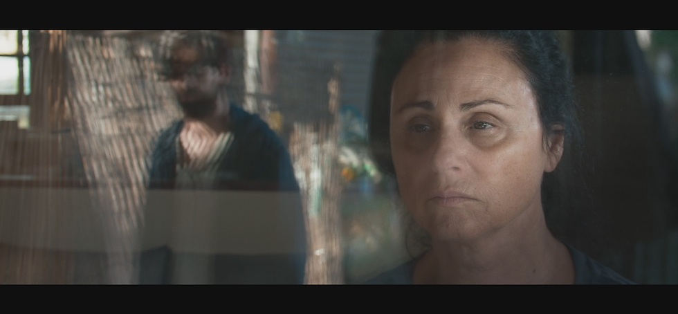 לאהוב אותך אני לא חייבת זוהר מוטעין 6.png