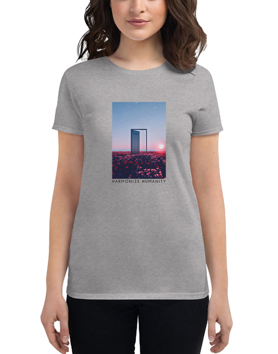 Thumbnail: EMBRACE THE UNKNOWN unisex organic mid-light t-shirt (heather grey)