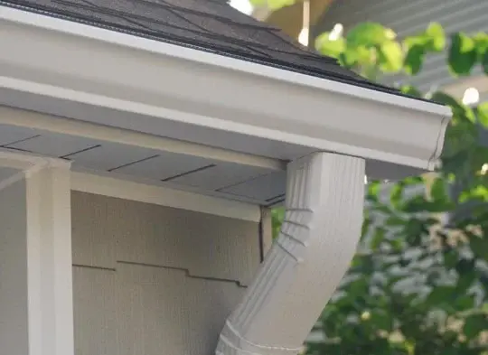 Aluminum white gutter