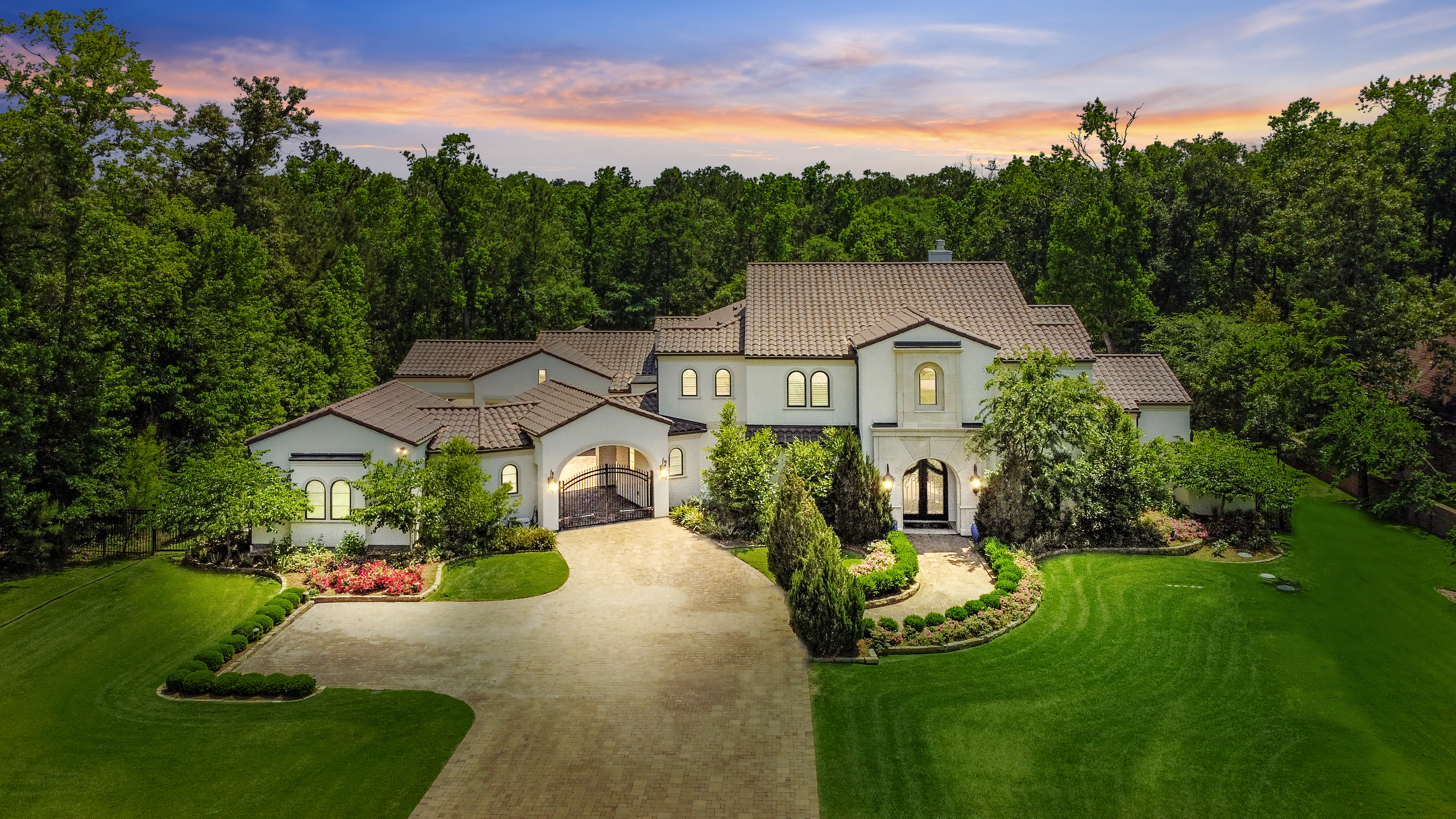 SHINE Photography - Real Estate Photography - Business Photo