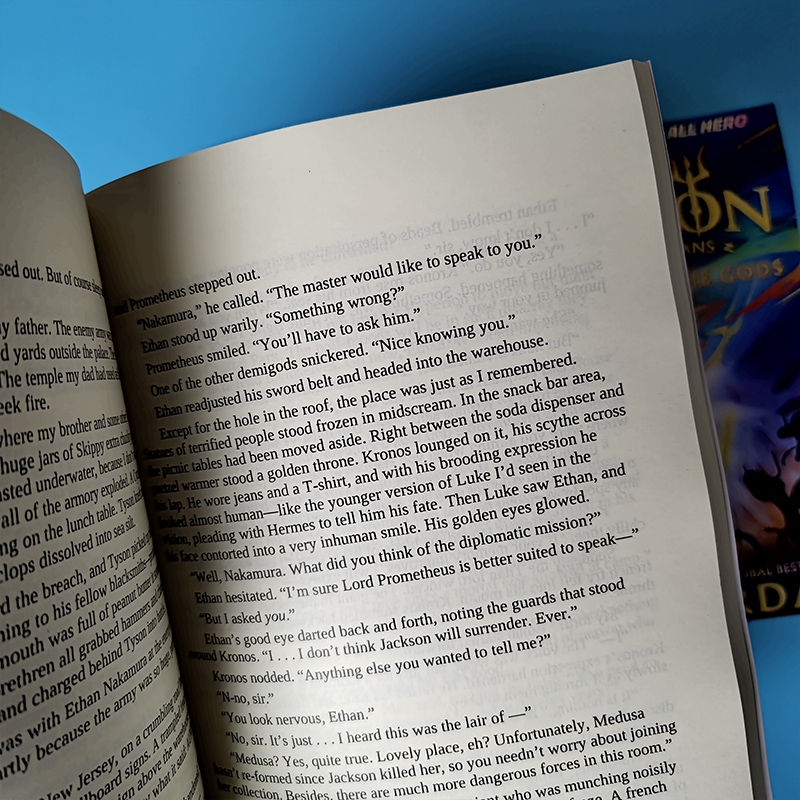 Miniatura: new Rick Riordan book The Lightning Thief titan's gurse last olympian Novel Book