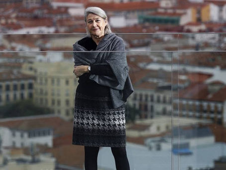 Obituario ficticio de Carmen Riu Güell