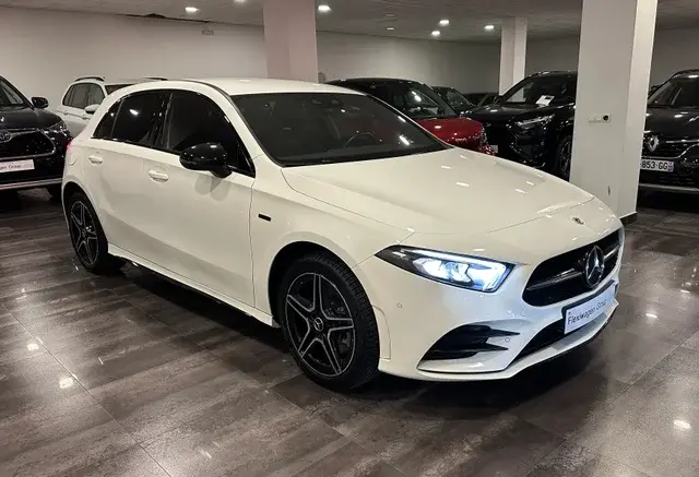 Mercedes-Benz Clase A 250 E AMG (Hybrido) 2020