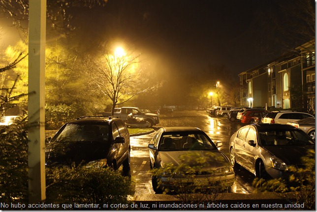 Lluvia y viento desde el balcón del apartamento