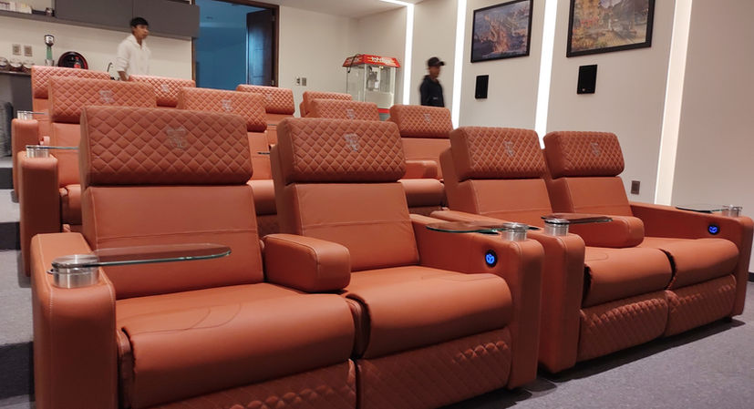 Sillones VIP para cine en casa, sillones reclinables, home theater, sillones electricos, cine en casa.