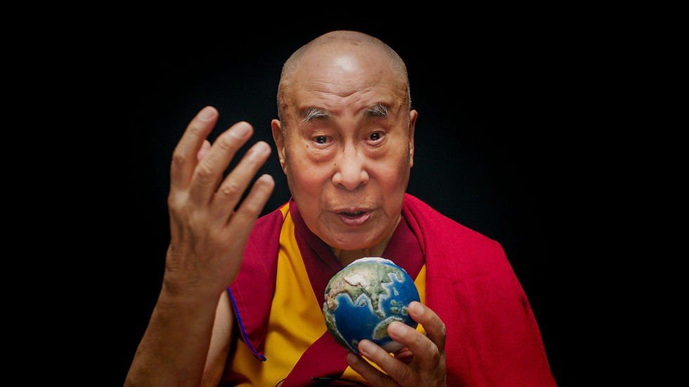 02_WISDOM OF HAPPINESS_DALAI LAMA_Copyright Das Kollektiv GmbH.jpg