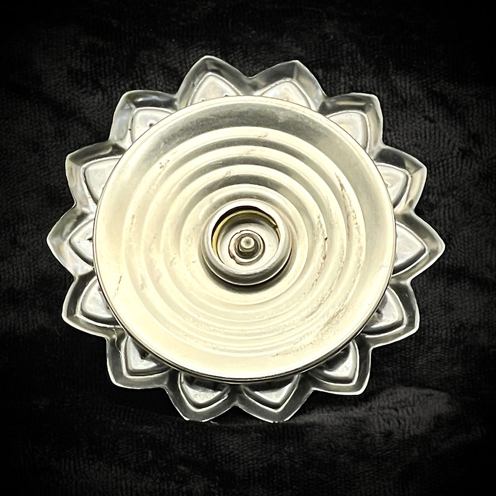 Thumbnail: Silver Flower Double lotus 