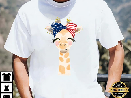 Happy Giraffe July 4th Shirt