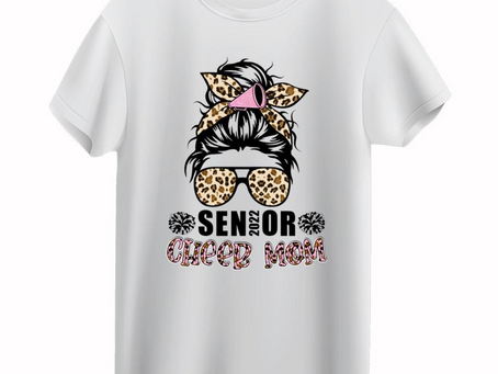 Senior Cheer Mom Cheerleader Parent Class Of 2023 T-Shirt