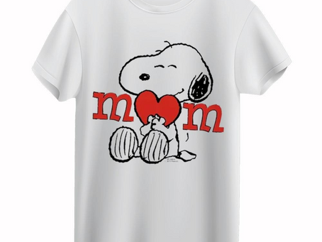 Mom’s Special Gifts Snoopy Mom T-Shirt