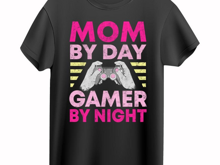 Mom By Day Gamer By Night T-Shirt