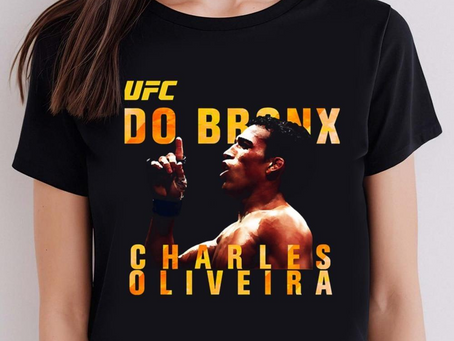 Charles Oliveira MMA UFC 256 Essential T-Shirt