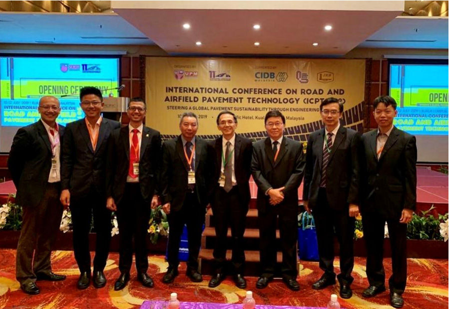 PES delegates at the conference