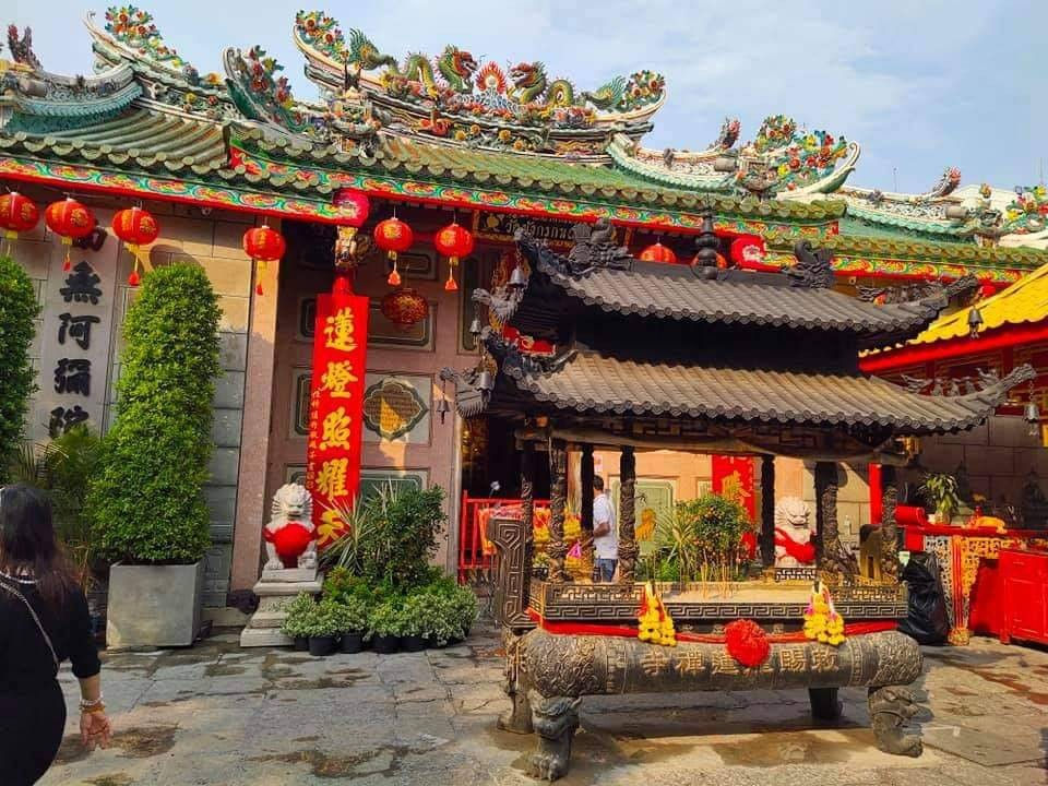 วัดเล่งเน่ยยี่