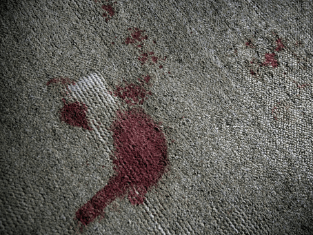 Comment nettoyer des taches de sang sur un tapis ?