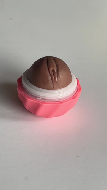 Thumbnail: Cucci Lips  - Lip Balm