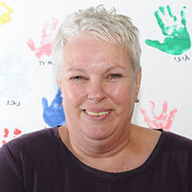 אביה עוזני