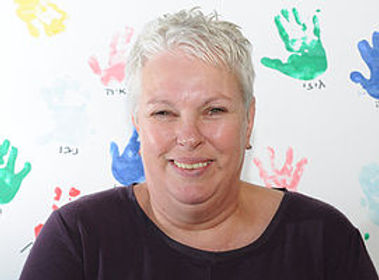 אביה עוזני