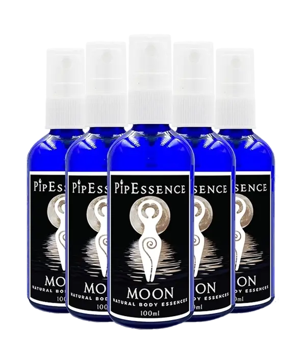 Thumbnail: The PipEssence Moon essence, 100ml blue glass bottle with atomiser - group