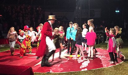 Eddie Luis im Zirkus