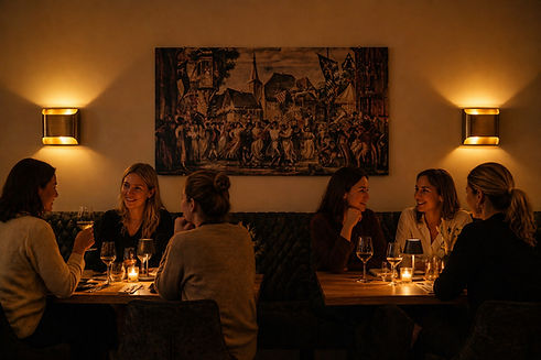 Weinbar_Menschen.jpg