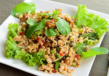 THAI Ground chicken salad