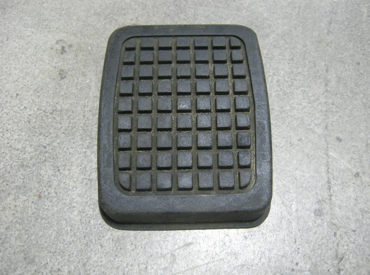 AG010106 Pad / Clutch & Brake Pedal
