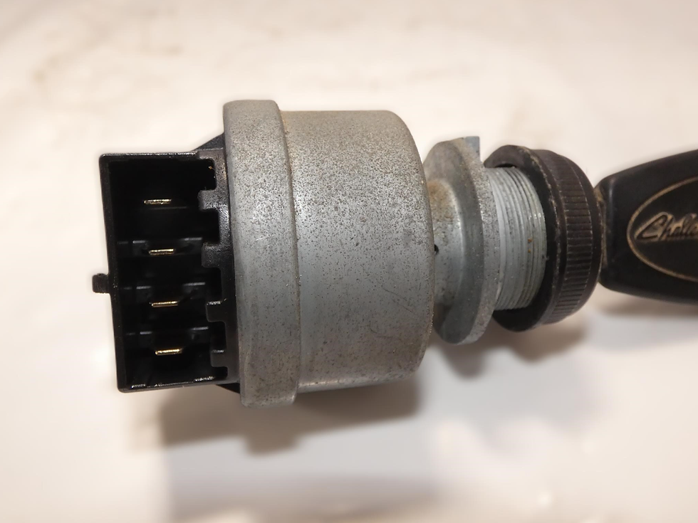 Thumbnail: 4295836M2 Ignition Switch