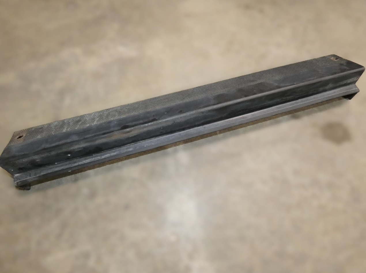 3478475M91 AGCO Grille / Massey Ferguson 393