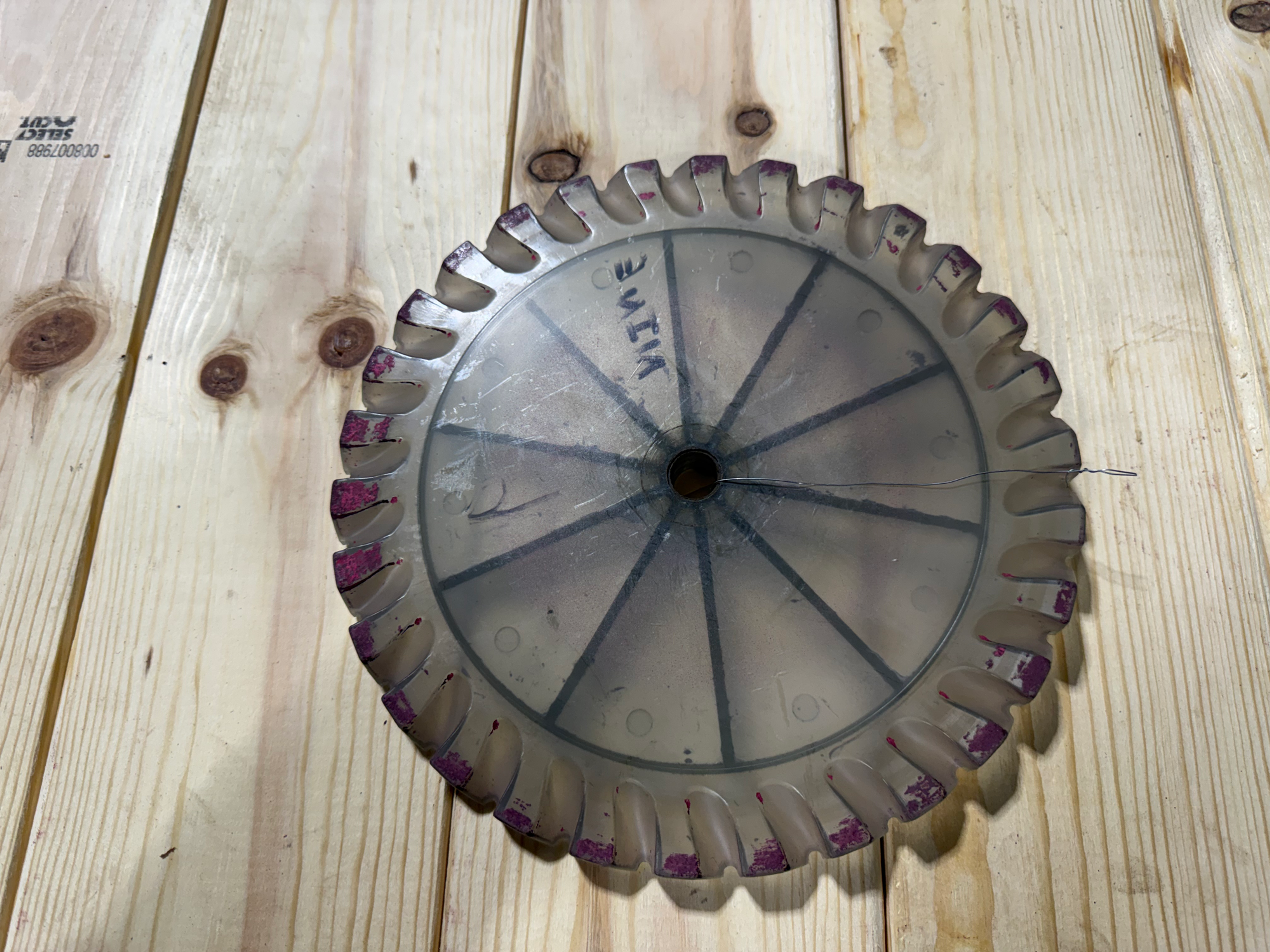 247707B AGCO White Corn Seed Disc