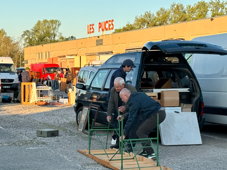 France flea markets et up next, my debut vintage pop-up!