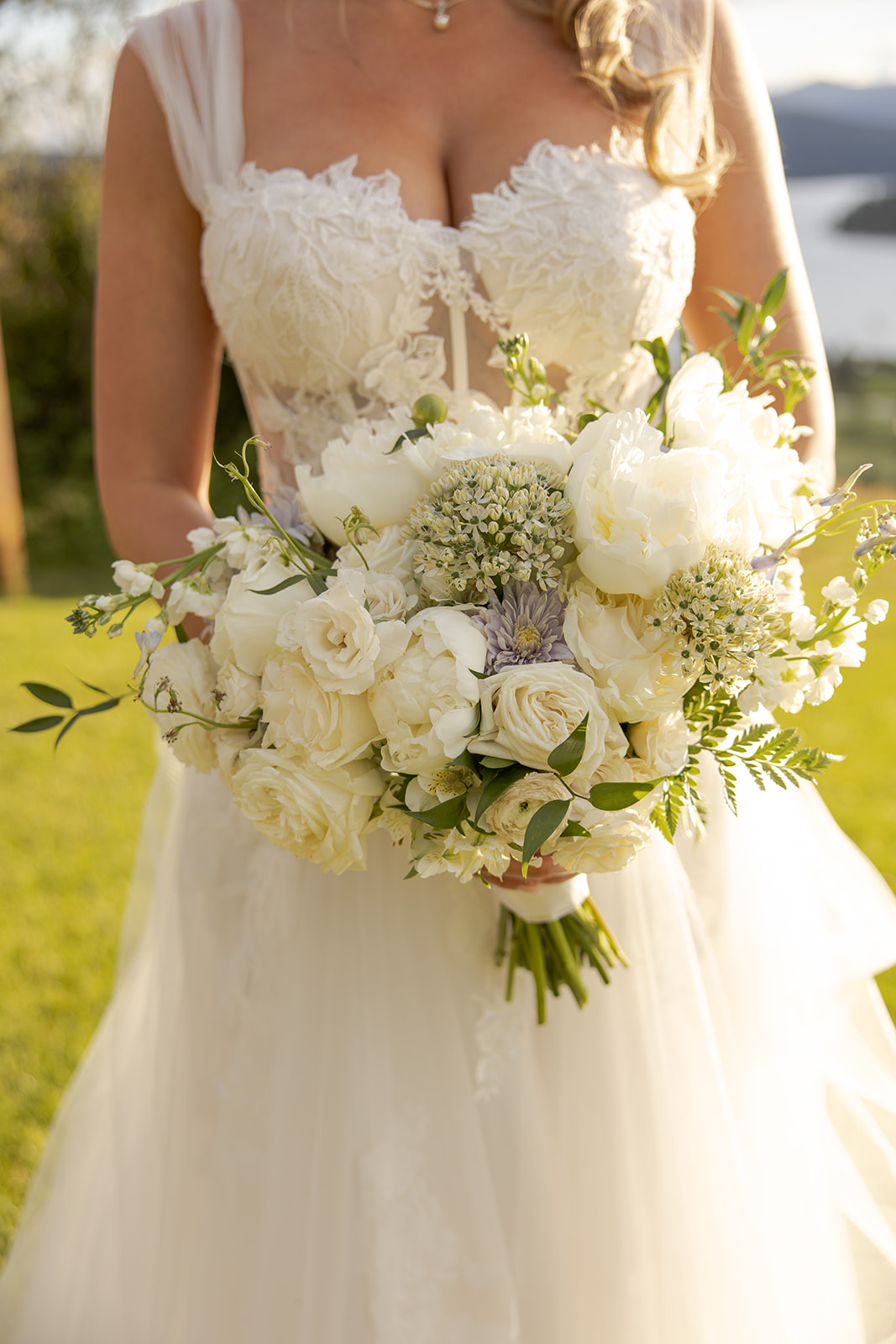 Wedding floral design by Wallflower Floral Studio