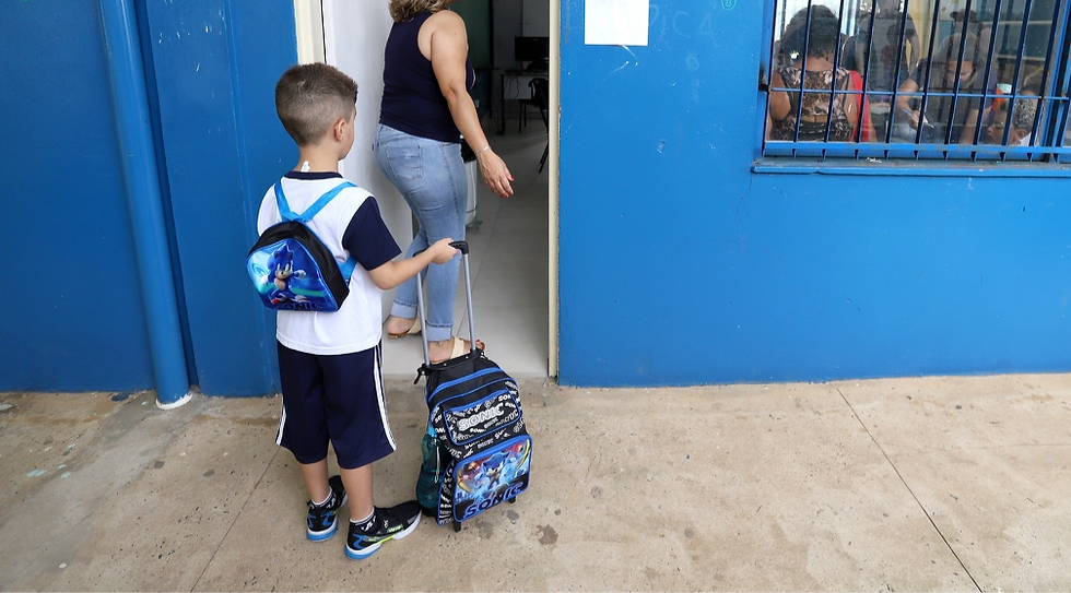 criança em escola pública de campinas